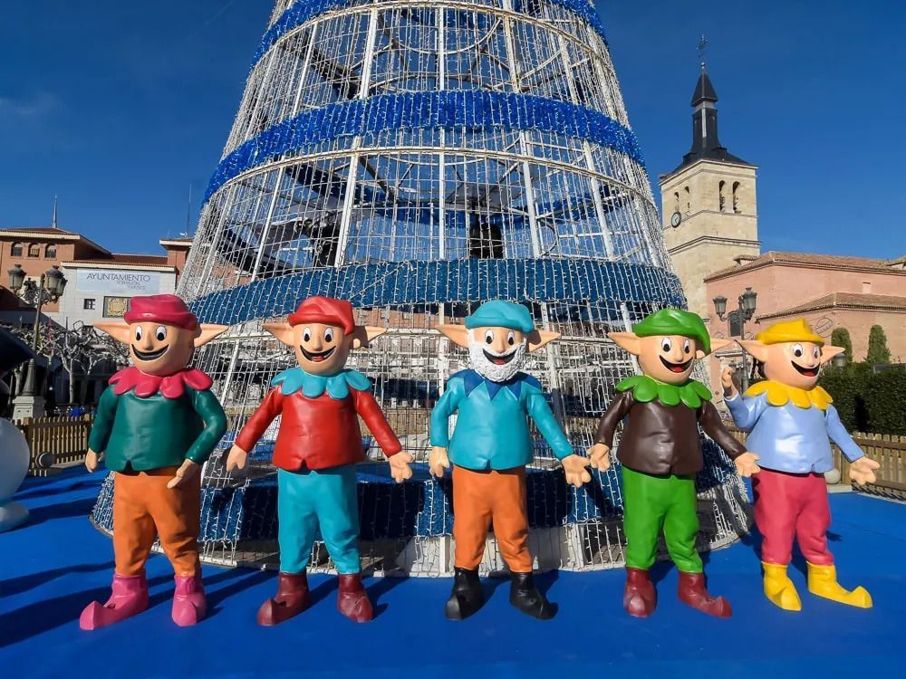 Torrejón de Ardoz en Navidad con Los Guachis en la Plaza Mayor
